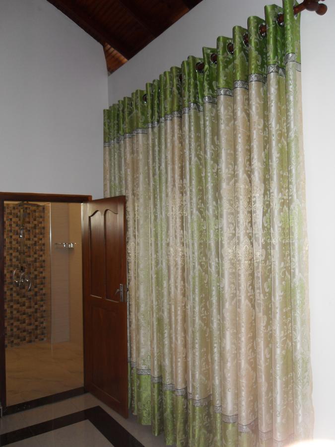 Bee Nest Bed & Breakfast Negombo Luaran gambar